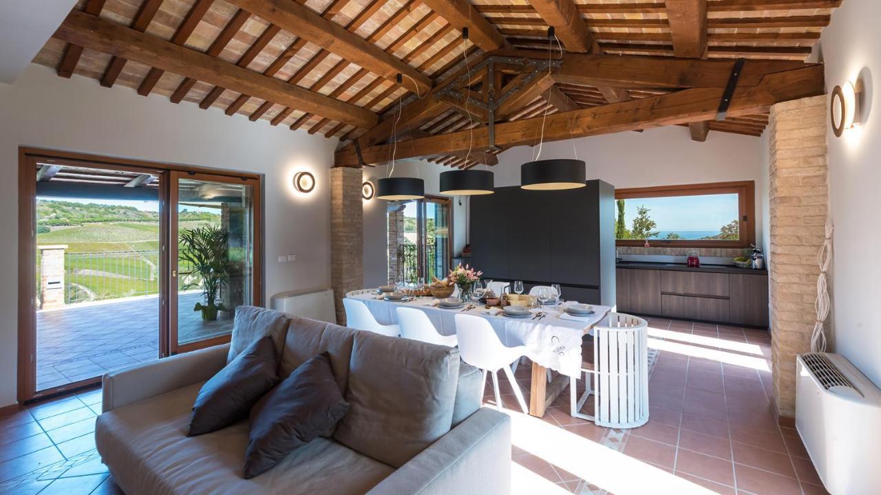 Borgo Da Monte 8, Emma Villas Monteprandone Exterior photo