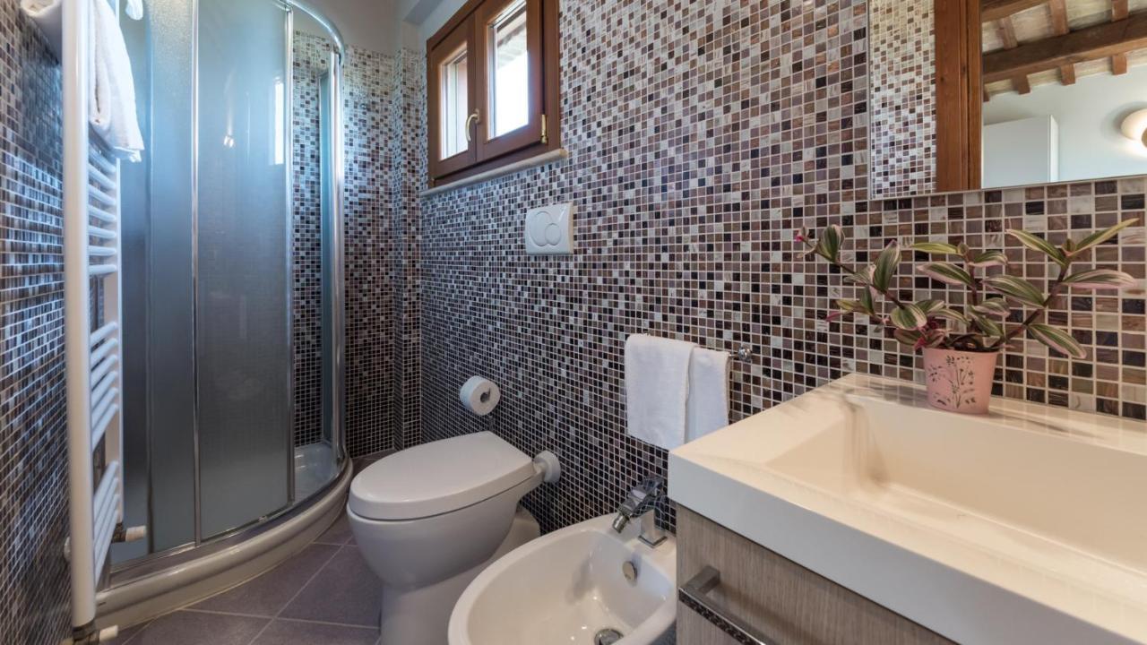 Borgo Da Monte 8, Emma Villas Monteprandone Exterior photo