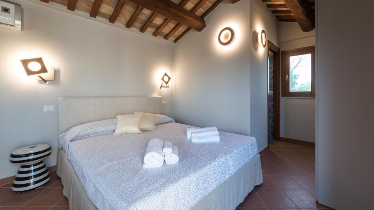 Borgo Da Monte 8, Emma Villas Monteprandone Exterior photo
