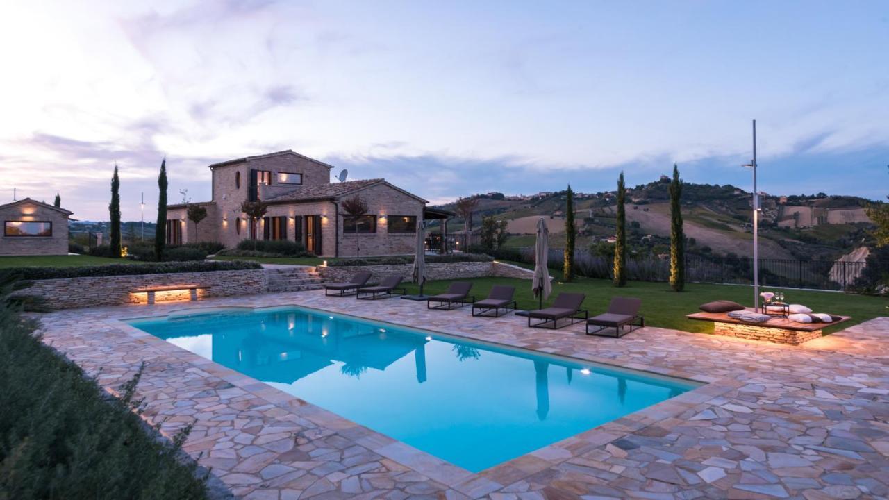 Borgo Da Monte 8, Emma Villas Monteprandone Exterior photo