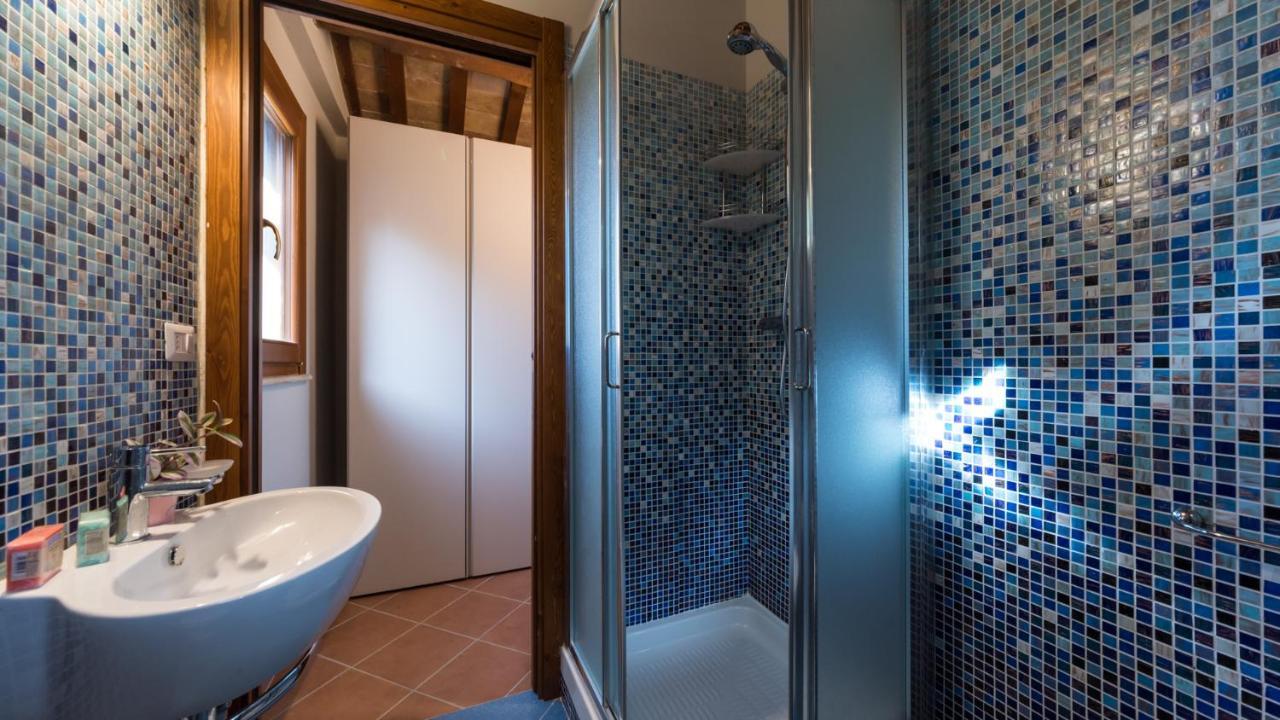Borgo Da Monte 8, Emma Villas Monteprandone Exterior photo