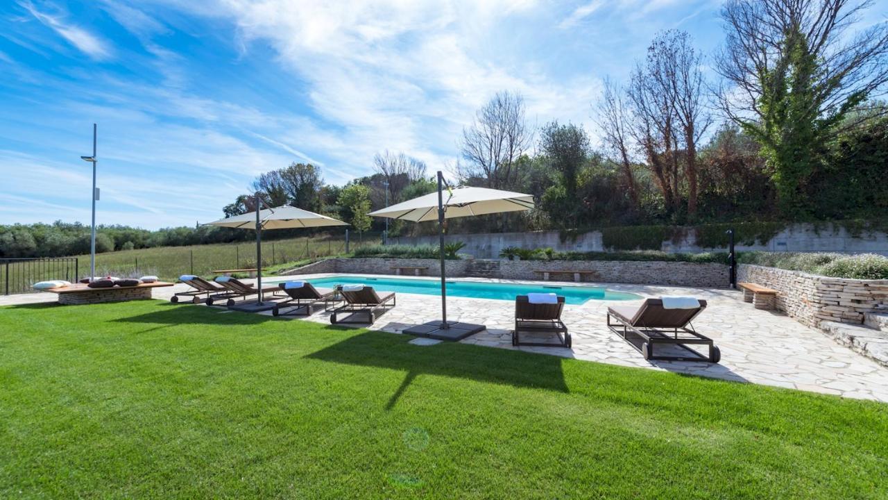 Borgo Da Monte 8, Emma Villas Monteprandone Exterior photo