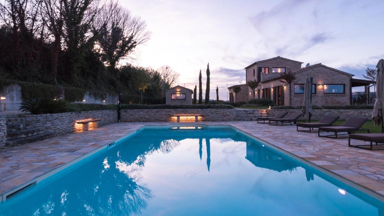 Borgo Da Monte 8, Emma Villas Monteprandone Exterior photo